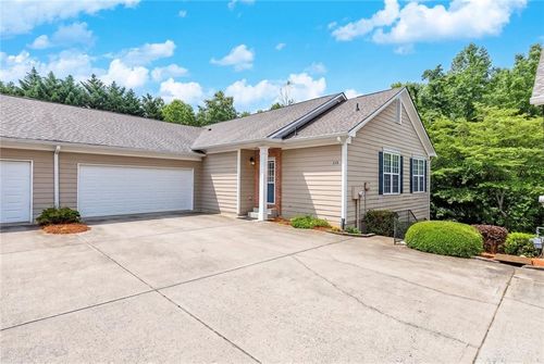 326 Camry Cir, Dallas, GA, 30157-4218 | Card Image