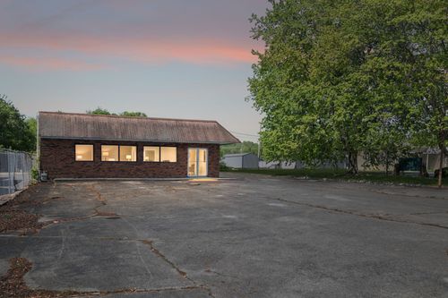 112 S Collins St, Tullahoma, TN, 37388-3314 | Card Image