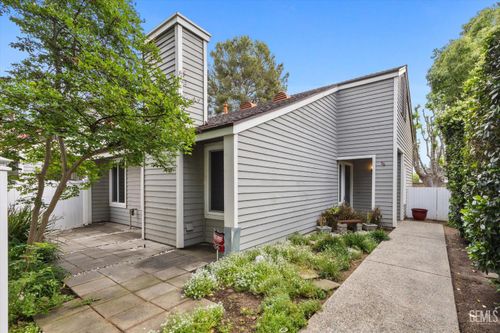 apt-56-8000 Kroll Way, Bakersfield, CA, 93311-1126 | Card Image