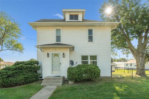 314 N Monroe St, Lisbon, IA, 52253-9820 | Card Image