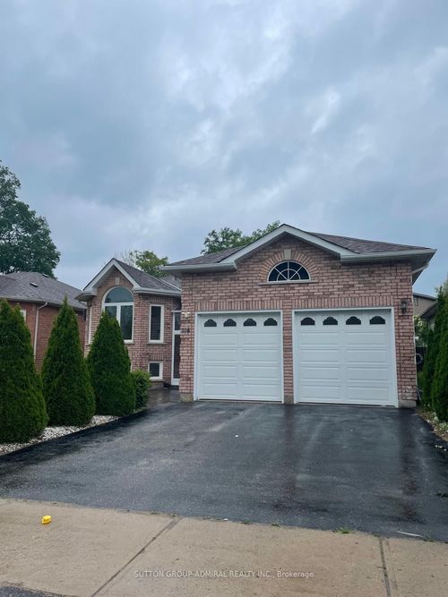 104 Marsellus Dr, Barrie, ON, L4N8R7 | Card Image