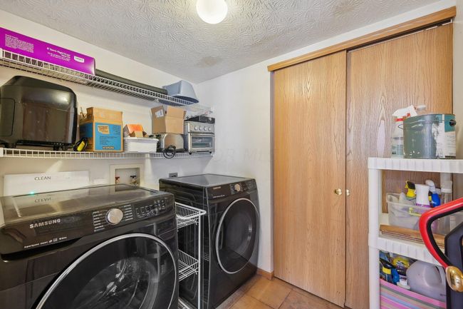 5307 Valley Forge St, Condo with 3 bedrooms, 3 bathrooms and null parking in Orient OH | Image 27