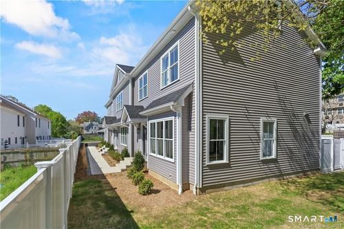 348 Halley Ave, Fairfield, CT, 06825-5410 | Card Image