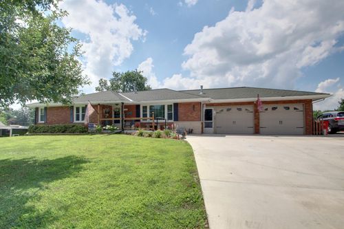2734 Payson Rd, Quincy, IL, 62305-6432 | Card Image