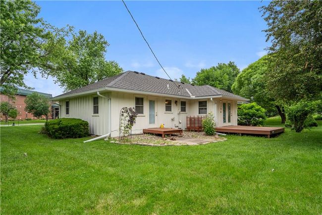 2113 N 155 Th St, House other with 3 bedrooms, 3 bathrooms and null parking in Basehor KS | Image 21
