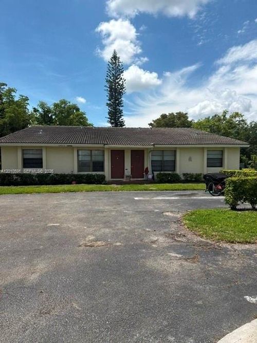 10406-10406 Nw 36th St, Coral Springs, FL, 33065-2827 | Card Image