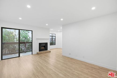 106-13025 Moorpark Street, Los Angeles, CA, 91604 | Card Image