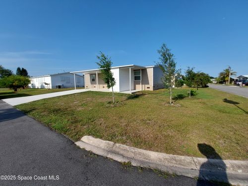 526 Royal Tern Dr, Barefoot Bay, FL, 32976-7361 | Card Image