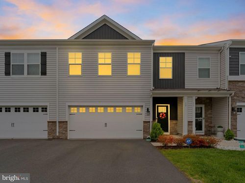 13 Roberta Way, MEDFORD, NJ, 08055-9622 | Card Image