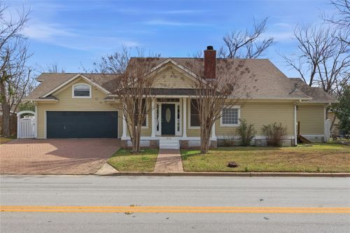 206 N Fm 1660, Hutto, TX, 78634-3114 | Card Image