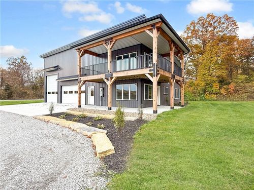 21232 Mount Moriah Rd, Higginsville, MO, 64037-7218 | Card Image