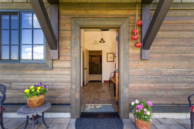 Barn Living Quarters Main Entry 2 | Image 78