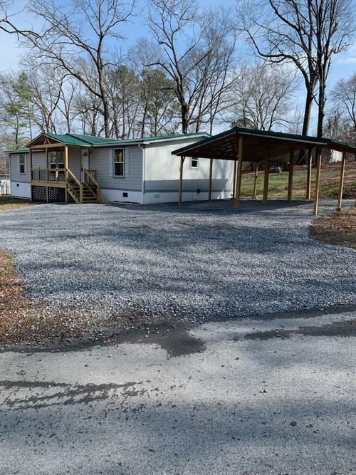 612 Wooded Hills Rd Nw, Dalton, GA, 30721-7925 | Card Image