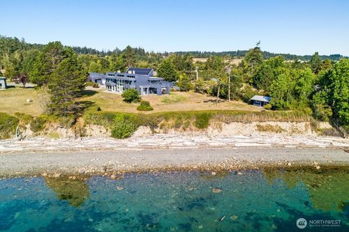 111 Baker Ln, Friday Harbor, WA, 98250-5809 | Card Image