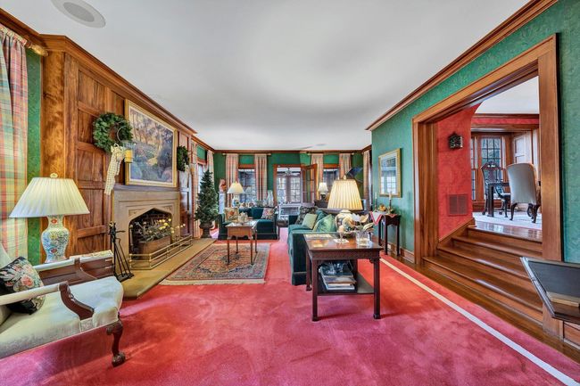 Living Room | Image 9