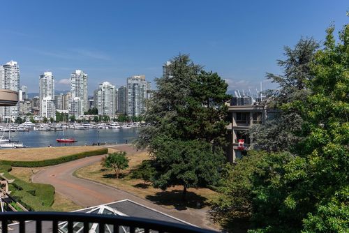 406-525 Wheelhouse Sq, Vancouver, BC, V5Z4L8 | Card Image