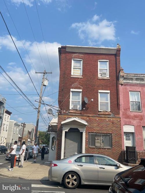 2001 S 6th St, PHILADELPHIA, PA, 19148-2487 | Card Image