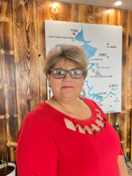 Vicky Huffstuttler