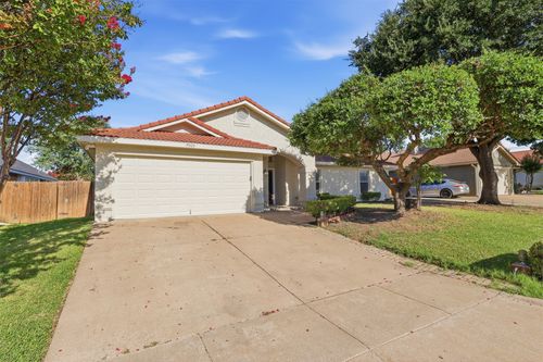 7909 Hayfield Ct, Fort Worth, TX, 76137-1219 | Card Image