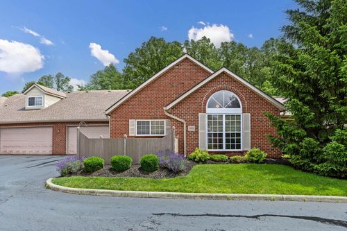 6858 Winrock Dr, New Albany, OH, 43054-9129 | Card Image
