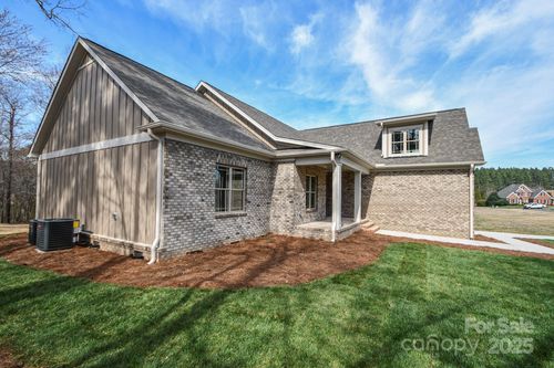 1202 Louise Ln, Albemarle, NC, 28001-6904 | Card Image