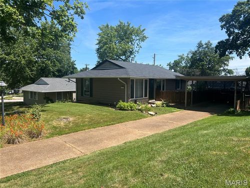 1400 Bali Court, Crestwood, MO, 63126 | Card Image
