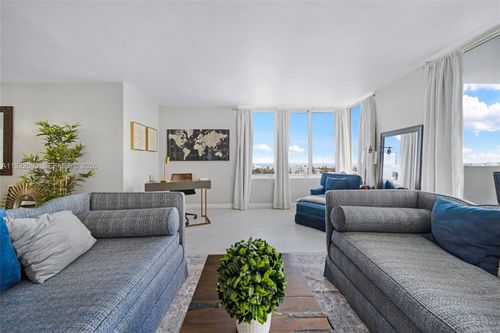 ph-15-1200 West Ave, Miami Beach, FL, 33139-4377 | Card Image