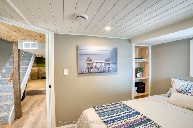 1039 W Cottage Dr, House other with 4 bedrooms, 2 bathrooms and 8 parking in Ompah ON | Image 30