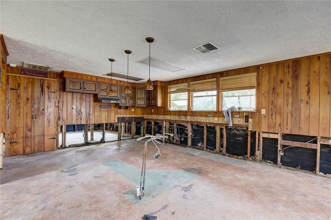 5290 Cyril Dr, House other with 4 bedrooms, 3 bathrooms and null parking in Ridge Manor FL | Image 41