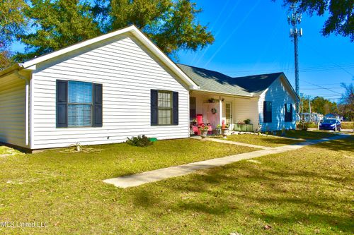 a-and-b-2207 15th Ave, Gulfport, MS, 39501-3137 | Card Image