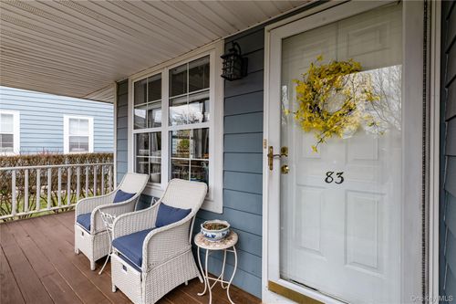 83 Broadlawn Dr, Central Islip, NY, 11722-4618 | Card Image