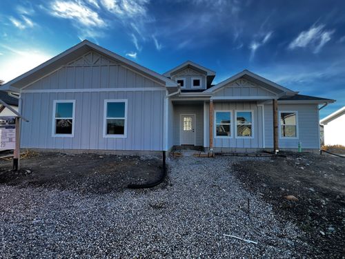 697 W 20 N, Hyrum, UT, 84319-6725 | Card Image