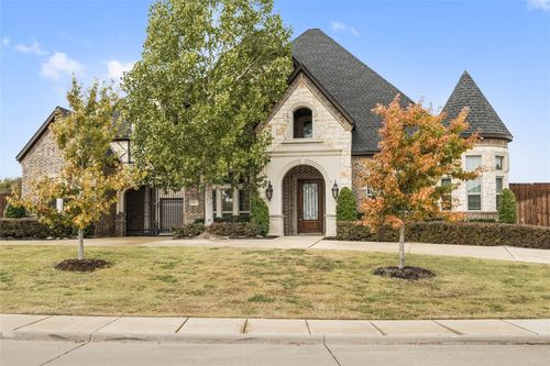 917 Wood Hollow Way, Desoto, TX, 75115-2850 | Card Image