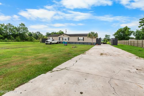 1227 Chawee Road, Breaux Bridge, LA, 70517 | Card Image