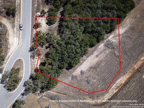 11240 Ensor St, Boerne, TX, 78006-2790 | Card Image