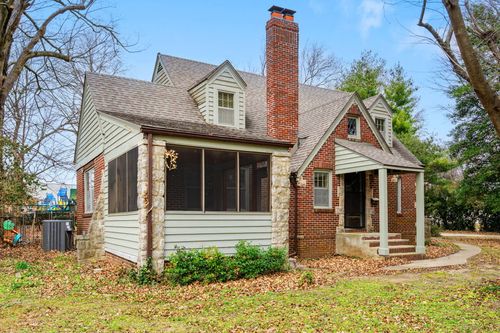 1727 S Kimbrough Ave, Springfield, MO, 65807-2021 | Card Image