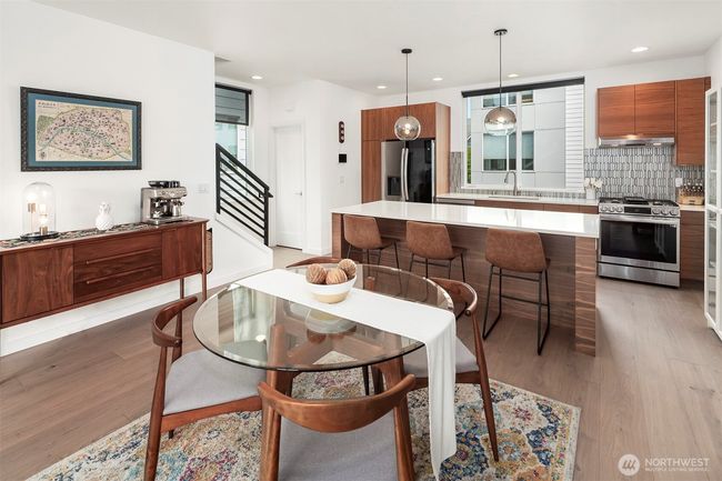 B - 8314 14 Th Ave Nw, Townhouse with 3 bedrooms, 4 bathrooms and 1 parking in Seattle WA | Image 8
