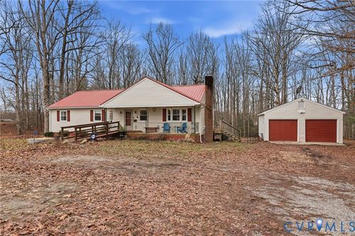 10118 White Oak Church Rd, Wilsons, VA, 23894-2412 | Card Image