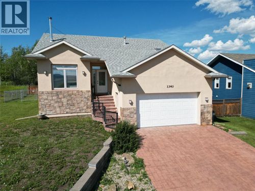1340 92 Ave, Dawson Creek, BC, V1G1C3 | Card Image