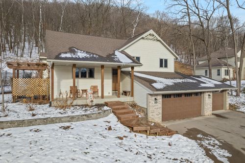 134 Mc Intosh Rd E, La Crescent, MN, 55947 | Card Image