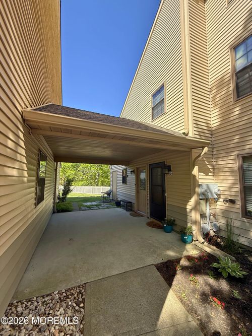 305 Wildflower Ct, Jackson, NJ, 08527-4136 | Card Image