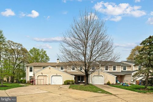 1374 Beechdrop Ct, YARDLEY, PA, 19067-6414 | Card Image