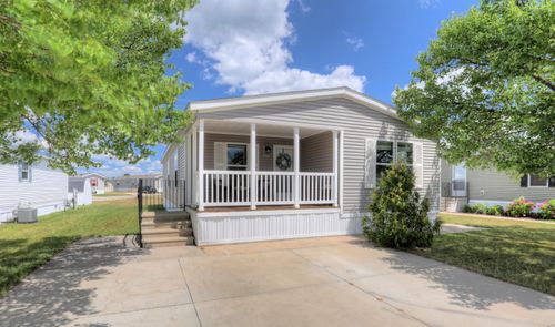 174-3496 Meadow Lark Ln, Zeeland, MI, 49464-8426 | Card Image