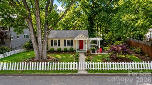 1712 Dunkirk Dr, Charlotte, NC, 28203-4304 | Card Image
