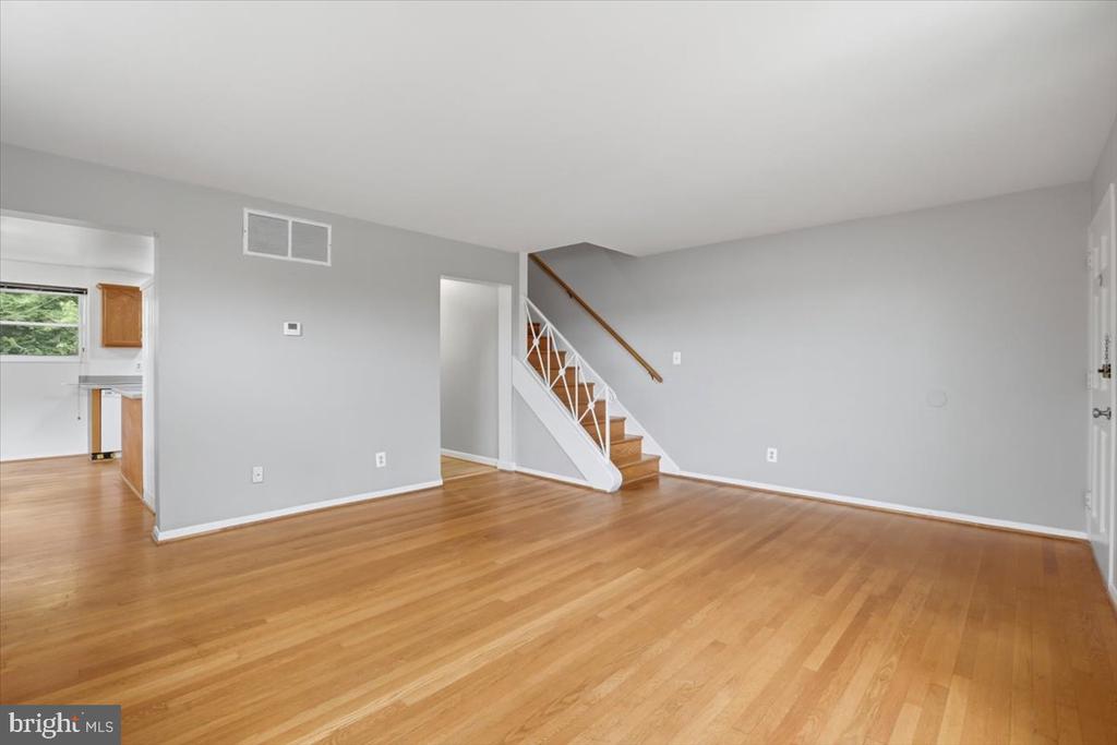 Residential Lease in ARLINGTON 4
