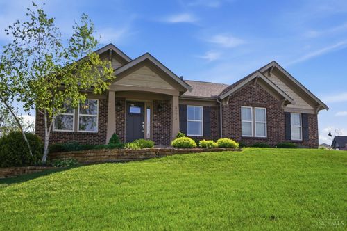 3112 Renaissance Boulevard, Franklin, OH, 45005 | Card Image