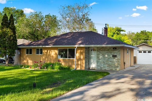 51 Fox Glove Cres, Regina, SK, S4S4K8 | Card Image