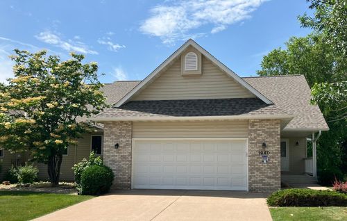 1940 Cherry St, Red Wing, MN, 55066-3557 | Card Image