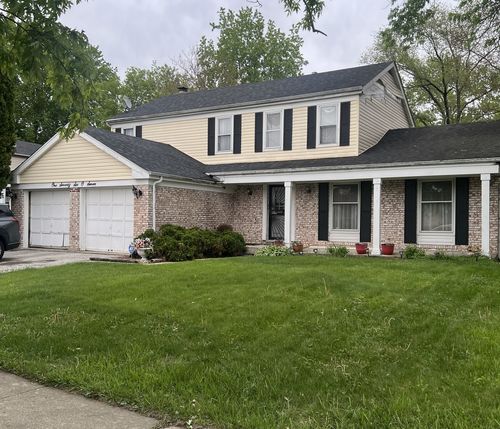 17607 Stonebridge Drive, Hazel Crest, IL, 60429 | Card Image