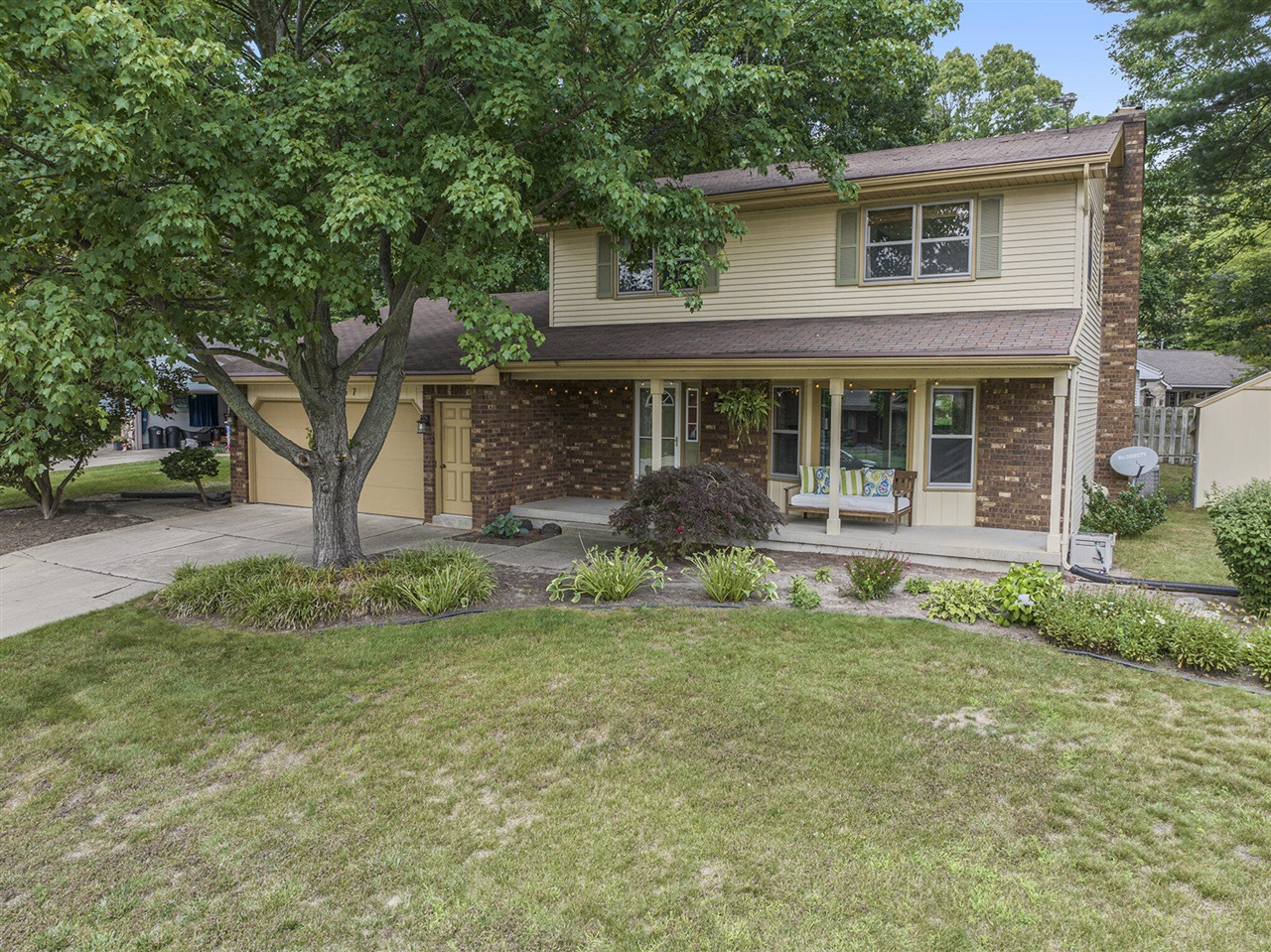 Pinecroft Ln, Wyoming, MI 49519